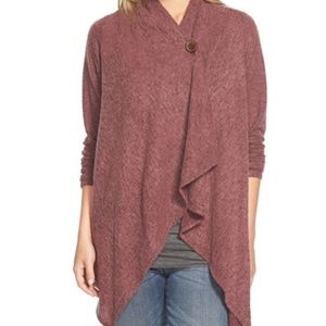 Beautiful Bobeau wrap cardigan sweater